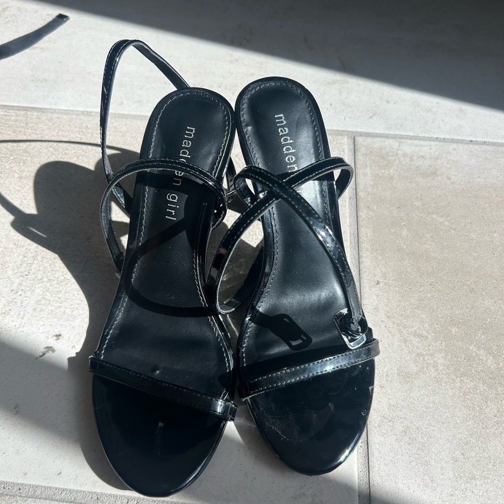 Madden Girl Black Elegant Heels